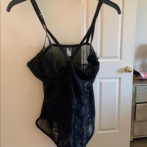 Beautiful bodysuit, never been worn